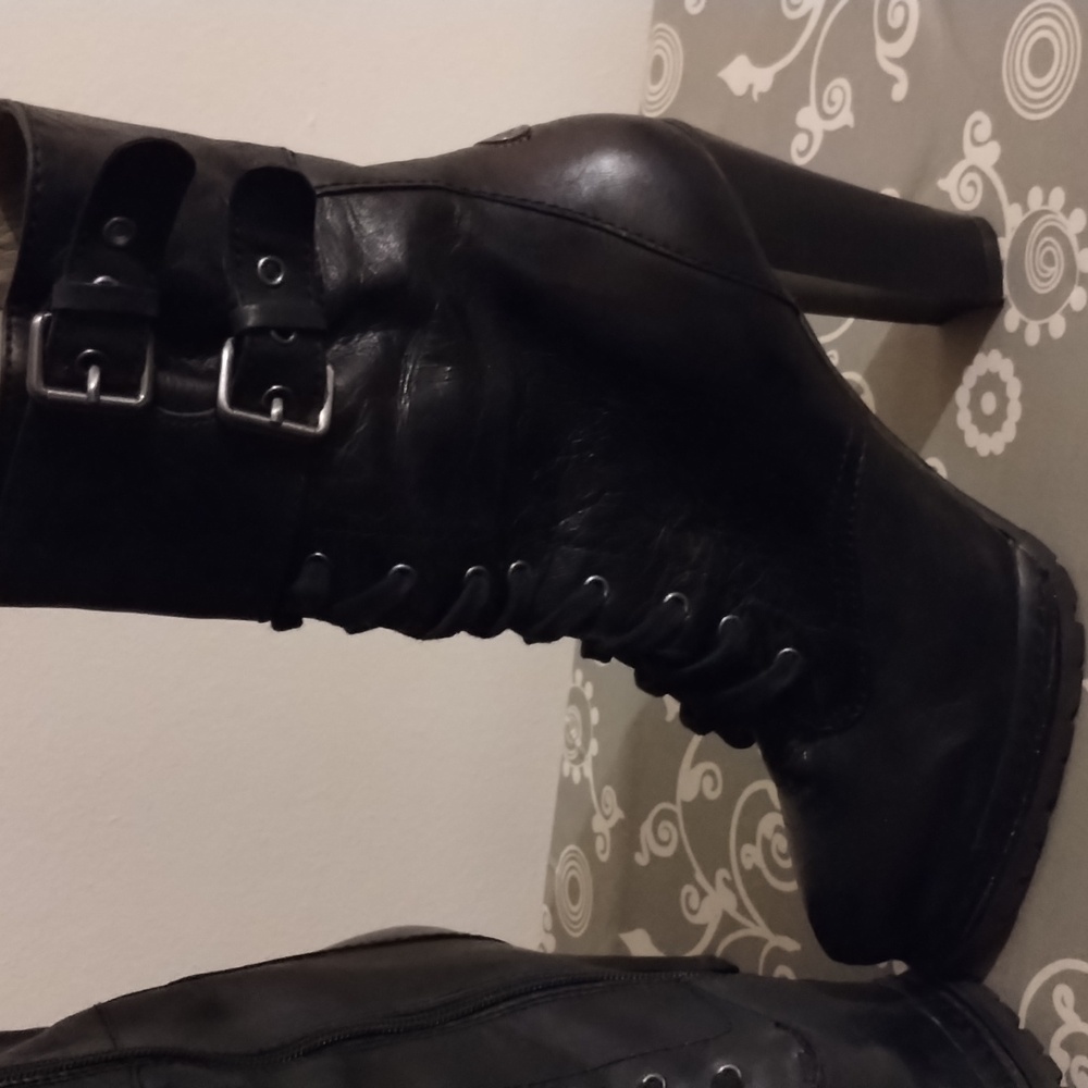 Women's BCBG Boot
